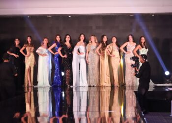 مصممة الأزياء السعودية فاطمة الهذال تبهر الحضور في ختام ملكة جمال العرب للقارات ٢٠٢٥