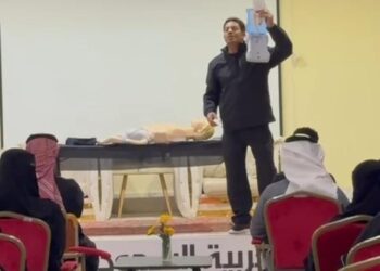 الهلال الأحمر بالحدود الشمالية يدرب 200 متدرب بالإسعافات الأولية