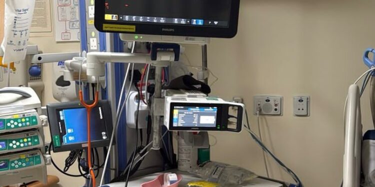  منال .. عطاءٌ أمأ من الفقد وينقذ طفلة من الموت