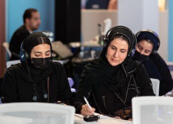 “كتاب جدة” يقيم ورشة للترجمة الرياضية