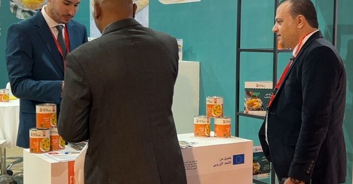 الخوخ الأوروبي المُعلّب يترك انطباعًا مميزًا في معرض فوود أفريكا 2025