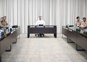 وفد من طلاب برنامج القانون الدولي الإنساني بجامعة الدفاع الوطني يزورون مقر مركز الملك سلمان للإغاثة