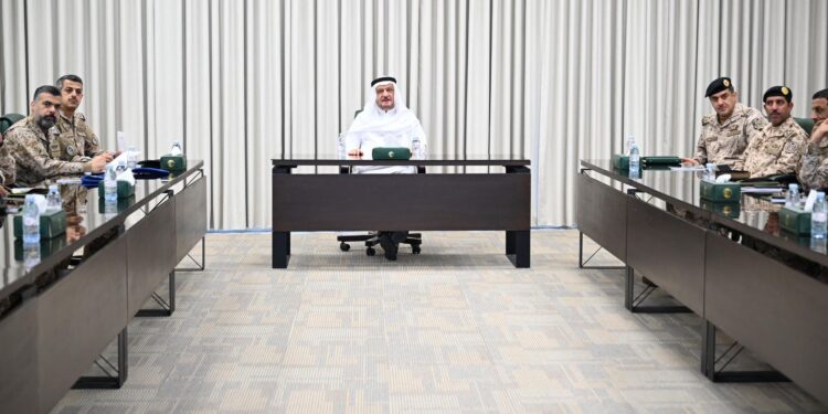 وفد من طلاب برنامج القانون الدولي الإنساني بجامعة الدفاع الوطني يزورون مقر مركز الملك سلمان للإغاثة