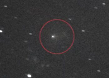 فلكية جدة…  التسارع غير الجاذبي للمذنب 3I/أطلس ظاهرة طبيعية