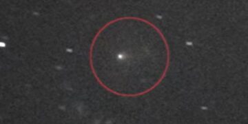 فلكية جدة…  التسارع غير الجاذبي للمذنب 3I/أطلس ظاهرة طبيعية