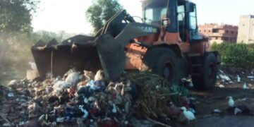 في جولة ميدانية مكثفة اليوم، تابع رئيس المدينة أعمال رفع كفاءة النظافة العامة بمداخل ومخارج المدينة