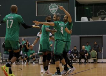 الأهلي والهلال في مواجهة حاسمة على صدارة ممتاز الطائرة