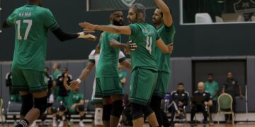 الأهلي والهلال في مواجهة حاسمة على صدارة ممتاز الطائرة