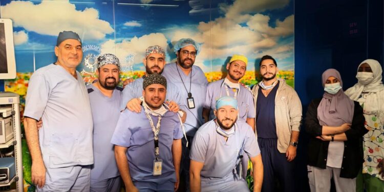 تكامل الخدمات بين مستشفيات تجمع مكة الصحي يحقق نجاح أول عملية تكميم بمستشفى الملك فيصل بالتعاون مع مدينة الملك عبدالله الطبية