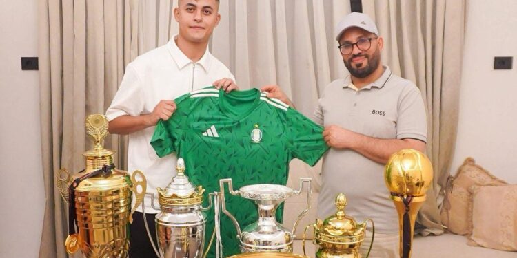 الأهلي طرابلس يعلن التعاقد نهائيًا مع المدافع الليبي عبدالله الحوتي