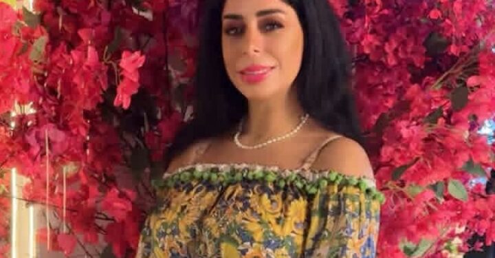 حين تُغلق الأبواب… تبدأ الحكايات نادي السيدات… حيث يتحول الصمت إلى نجاة