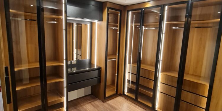 مسيرة تُبنى على الثقة… تكريم المهندس وليد الكرشاتي كأفضل مهندس ديكور في جوائز سوبرستار العرب