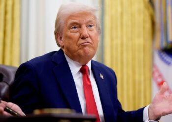 لماذا يعد دونالد ترامب أكبر الخاسرين في 2025