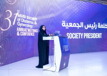 خبراء عالميون يركزون على إنقاذ حياة الأمهات وتقليل المضاعفات بـ 8 جلسات وورش عمل