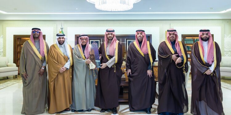 سمو نائب أمير المنطقة الشرقية يستقبل رئيس وأعضاء مجلس إدارة جمعية ترميم بالمنطقة