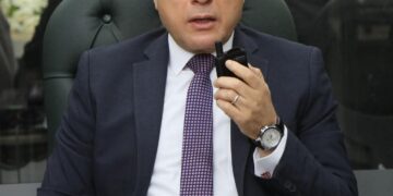 استمرار توقف حركة الملاحة والصيد بميناء البرلس وسواحل المحافظة الشمالية لسوء الأحوال الجوية