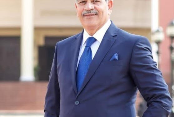 مفهوم  توطين الإعلام الرقمي بالمناطق المعزولة في كتاب جديد للدكتور عادل صالح