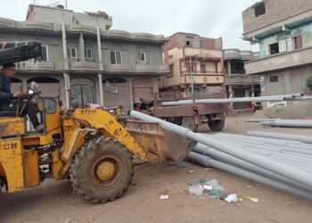 تركيب 30 عمود كهرباء جديد بطريق بيلا – الجرايدة ضمن مبادرة «كفرالشيخ بتنور»