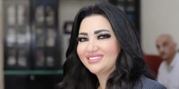 هبة إسماعيل: تشريع تنظيم استخدام الأطفال للهواتف ضرورة لمواجهة الإدمان الرقمي