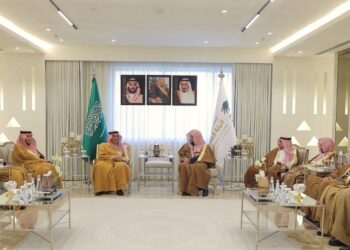 النائب العام يستقبل وزير التعليم