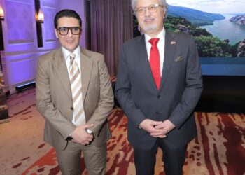 بالصور ..سفير صربيا بالقاهرة يحتفل بالعيد الوطنى