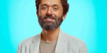 هل يعتزل كريم محمود عبدالعزيز؟