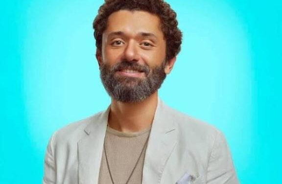 هل يعتزل كريم محمود عبدالعزيز؟