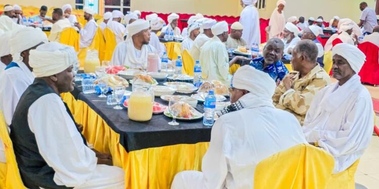 وزارة الشؤون الإسلامية تدشّن برنامج خادم الحرمين الشريفين لتوزيع التمور وتفطير الصائمين في السودان مستهدفًا 100 ألف صائم خلال رمضان