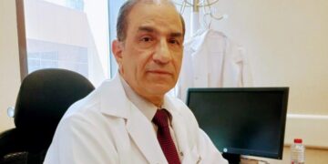 أڪد أن ليس ڪل ألم بطني يحتاج لتدخل جراحي .. د.جمال مصيلحي أخصائي الجراحة