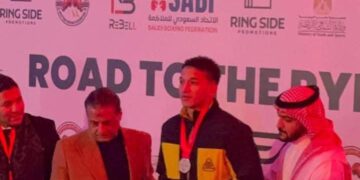 عمر هيكل  يفوز بتصفيات بطولة الملاكمة محترفين Road to the pyramids