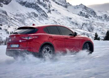 نظام الدفع الرباعي… روح رياضية واحدة: 75 عاماً من الدفع الرباعي لدى Alfa Romeo