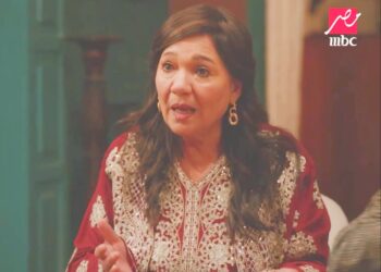 “عايدة رياض تتألق في «بابا وماما جيران»… وإشادات واسعة بشخصية ميمي”