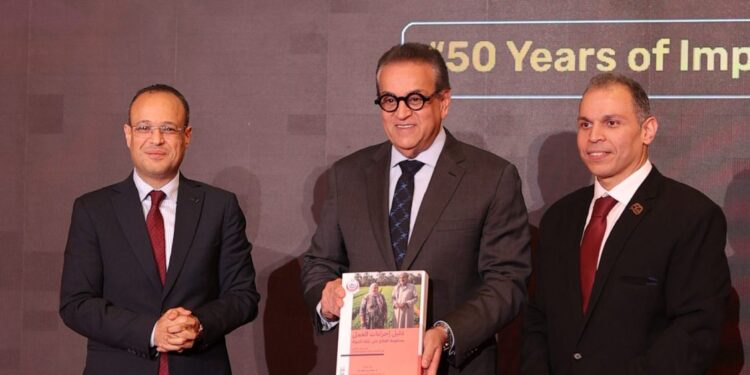 المجالس الطبية المتخصصة تحتفل بمرور 50 عاماً وتطلق أول دليل موحّد للعلاج على نفقة الدولة