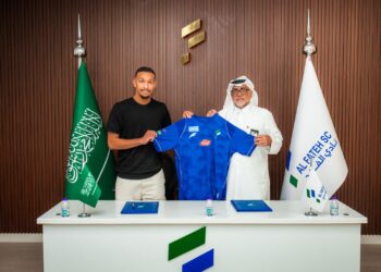 الفتح يجدد عقد اللاعب زياد الجري لثلاث سنوات