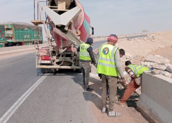 لضمان سلامة المواطنين.. “جهاز 6 أكتوبر” يبدأ أعمال رفع الكفاءة والصيانة العاجلة للطريق الأوسطي