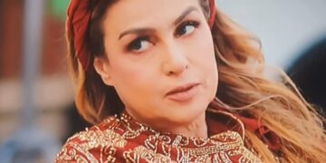 الفنانة سيمون فى مسلسل “نون النسوة” عندما يلتقي النضج بالبراعة