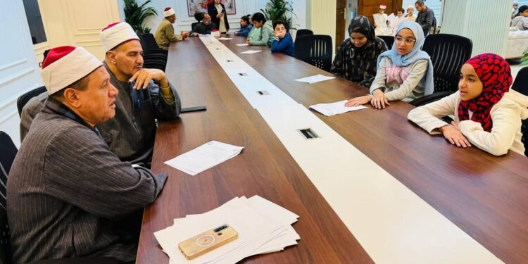 بالتعاون مع مجلس الأمناء  👈💢💢جهاز حدائق أكتوبر يعلن انطلاق اختبارات أكبر مسابقة لحفظ القرآن الكريم بالمدينة