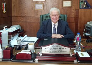 تأهل طلاب الجامعة المصرية الروسية لنهائيات مسابقة البنك المركزى