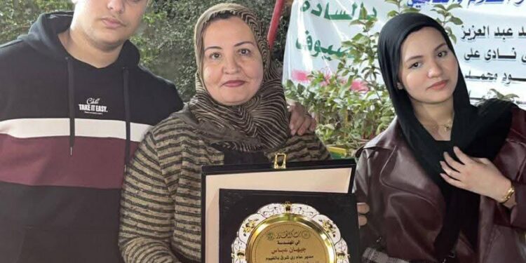 تكريم المهندسة جيهان حسن عباس في لقاء موسع لقيادات الري وروابط مستخدمي المياه بالفيوم لتعزيز إدارة الموارد المائية