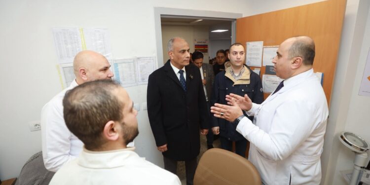 محافظ كفرالشيخ يتفقد مستشفى مركز الأورام الجديد .. صرّح طبي بمواصفات عالمية لخدمة أهالينا.. مشيدًا بالتجهيزات والكوادر الطبية