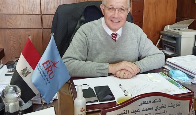 طلاب “ألسن” الجامعة المصرية الروسية تشارك بإحتفالات عيد الربيع الصينى