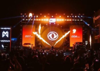 «إس إن أوتوموتيف» تفتتح صالة عرضها الجديدة وتطلق طرازين من دونج فينج بتقنية REEV المتطورة