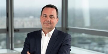 ألستوم تعلن تعيين مارتن سيون رئيسًا تنفيذيًا جديدًا للمجموعة خلفًا لهنري بوبار-لافارج