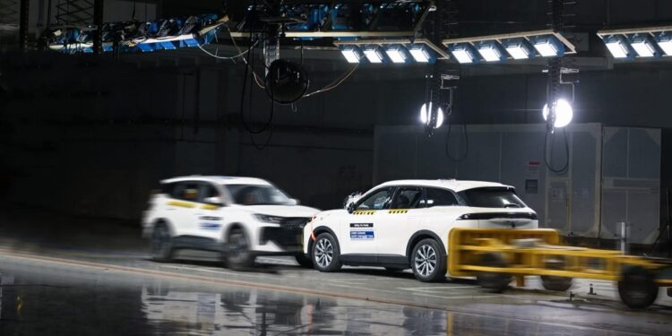 شيري تكشف عن مستقبل التنقل العائلي الذكي وتضع معايير جديدة للسلامة العالمية في معرض بكين 2026