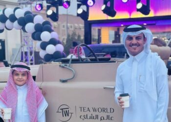 أحمد مسفر العامري.. صوت يجمع بين الإبداع والاحترافية