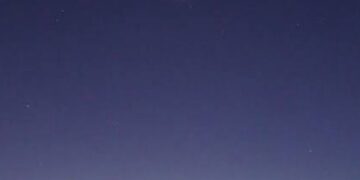 عطارد يزين فجر السبت