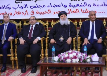 رئيس جامعة كفر الشيخ يزور كنيسة القديسة دميانة لتقديم التهنئة بعيد القيامة المجيد