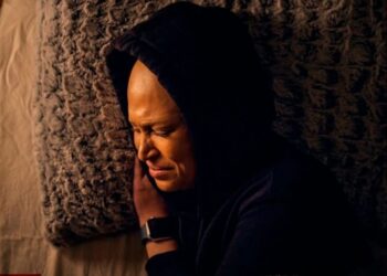 منار الهجرسي إلى مهرجان كان.. “وعد التراب” يضعها على خريطة السينما العالمية بعد نجاحها في “تيتا زوزو” و”وتر حساس”