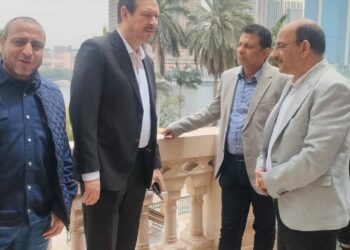 رئيس قطاع المسرح يتابع ميدانيًا أنشطة مكتبة القاهرة الكبرى والمركز القومي ويؤكد: التطوير أولوية المرحلة