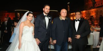 رموز المجتمع يشاركون المهندس داكر عبداللاه احتفاله بزفاف كريمته